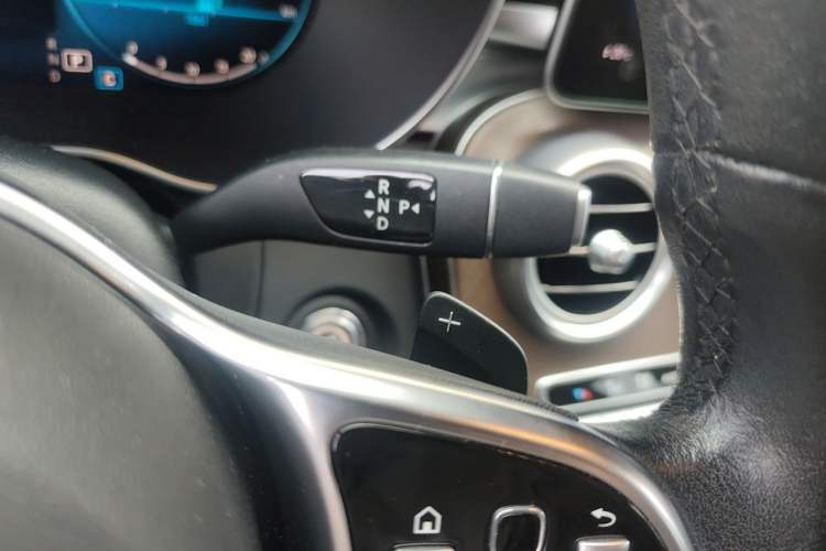 Used Mercedes-Benz GLC 2020 GLC 260 L 4MATIC Luxury Model Gear Lever