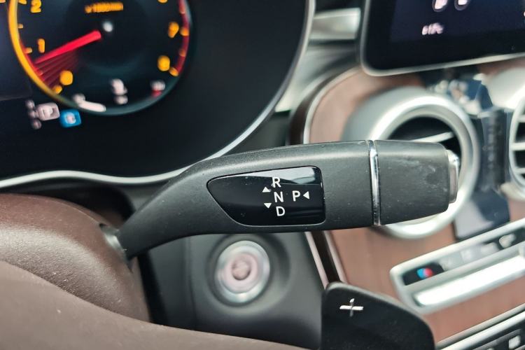Used Mercedes-Benz GLC 2020 Facelift GLC 300 L 4MATIC Dynamic Edition Gear Lever