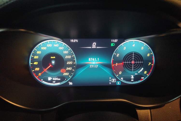 Used Mercedes-Benz GLC 2020 Facelifted GLC 260 L 4MATIC Dynamic Edition Instrument Cluster