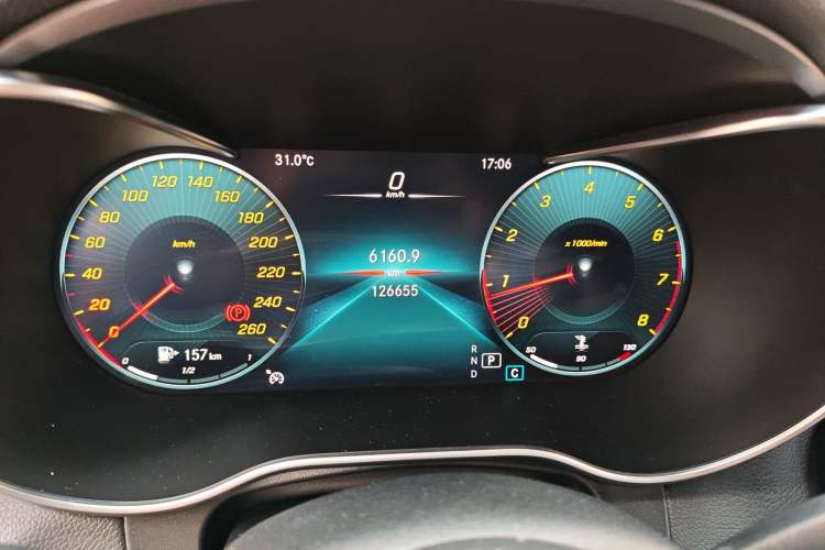 Used Mercedes-Benz GLC 2020 Facelifted GLC 260 L 4MATIC Dynamic Edition Instrument Cluster