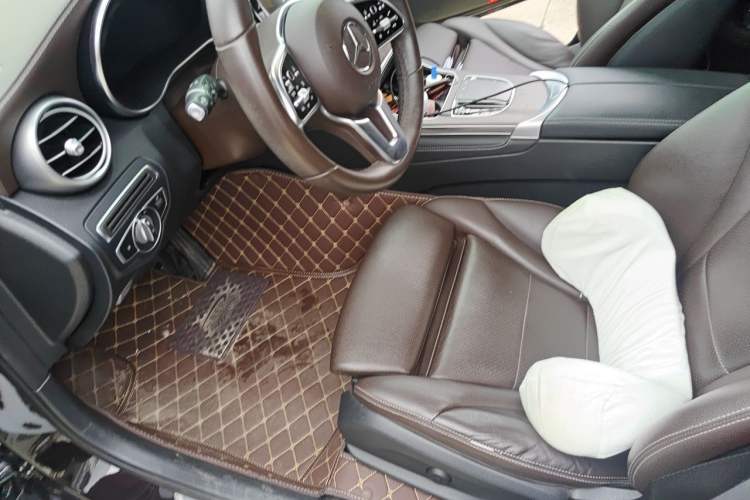 Used Mercedes-Benz GLC 2020 GLC 260 L 4MATIC Luxury Model Left Front Seat