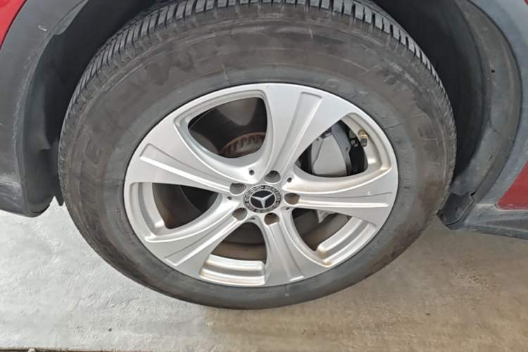 Used Mercedes-Benz GLC 2020 Facelifted GLC 260 L 4MATIC Dynamic Edition Left Front Wheel Hub