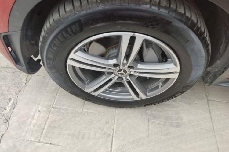 Used Mercedes-Benz GLC 2020 GLC 260 L 4MATIC Luxury Model Left Front Wheel Hub