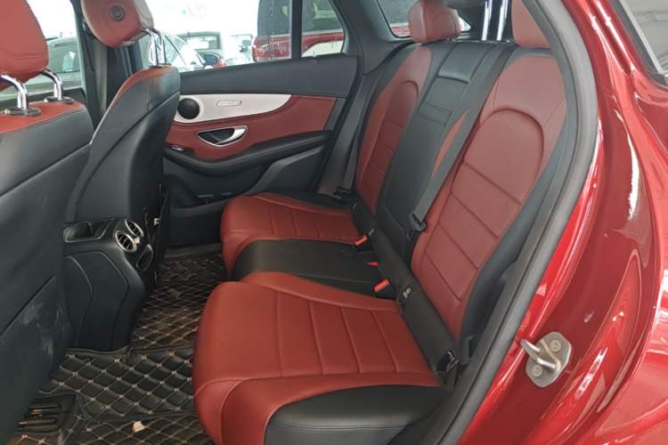 Used Mercedes-Benz GLC 2020 Facelifted GLC 260 L 4MATIC Dynamic Edition Left Rear Seat