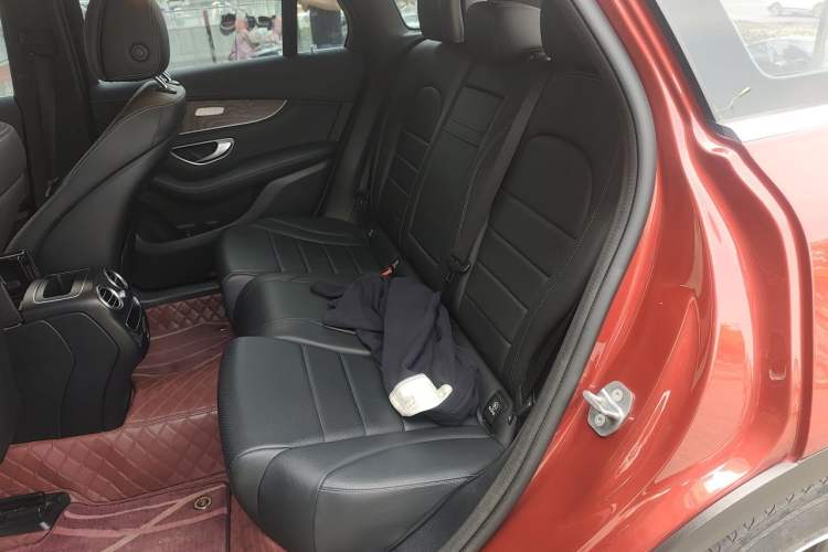 Used Mercedes-Benz GLC 2020 GLC 260 L 4MATIC Luxury Model Left Rear Seat