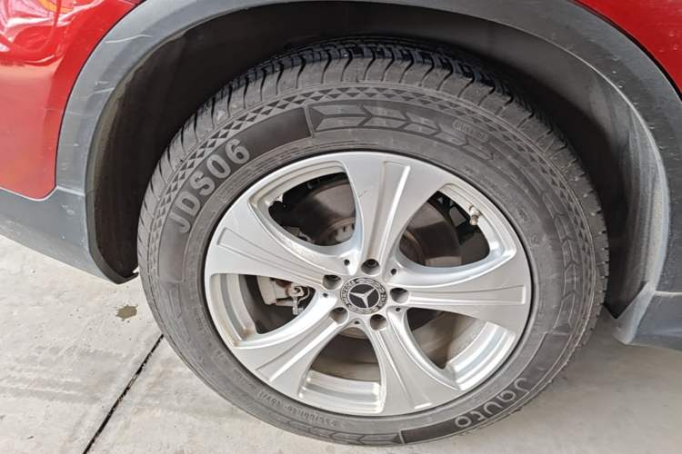 Used Mercedes-Benz GLC 2020 Facelifted GLC 260 L 4MATIC Dynamic Edition Right Rear Wheel Hub