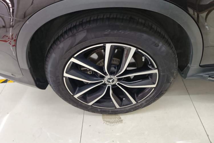 Used Mercedes-Benz GLC 2020 Facelift GLC 300 L 4MATIC Dynamic Edition Right Rear Wheel Hub