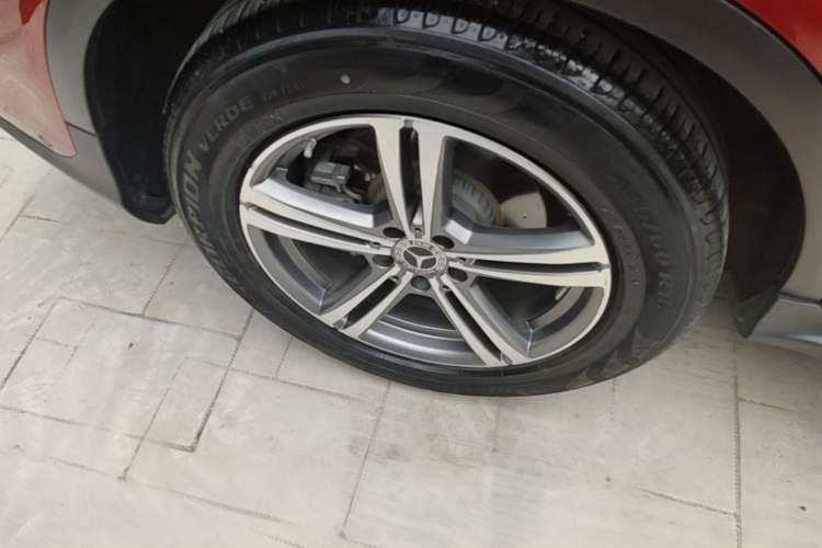 Used Mercedes-Benz GLC 2020 GLC 260 L 4MATIC Luxury Model Right Rear Wheel Hub