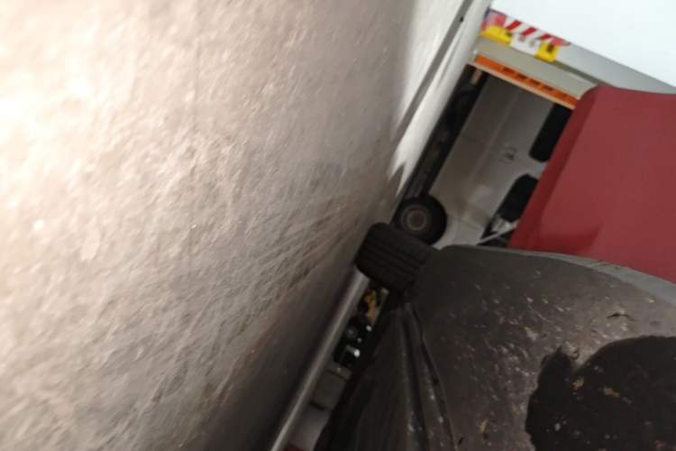 Used Mercedes-Benz GLC 2020 Facelift GLC 260 L 4MATIC Luxury Edition Right Side Sill
