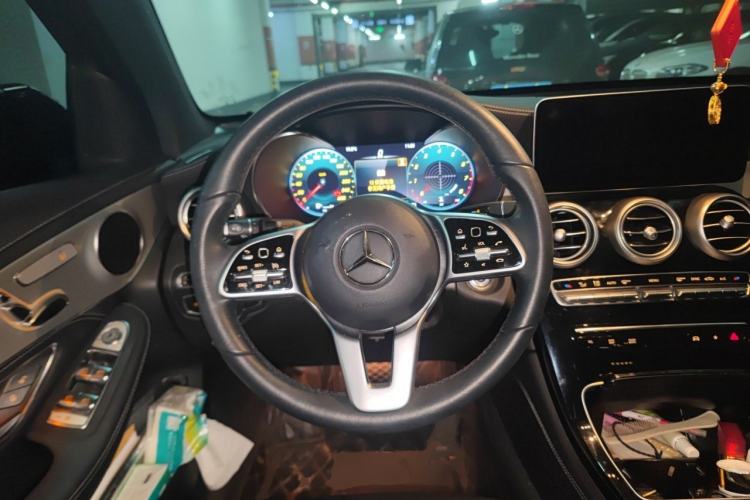 Used Mercedes-Benz GLC 2020 Facelifted GLC 260 L 4MATIC Dynamic Edition Steering Wheel