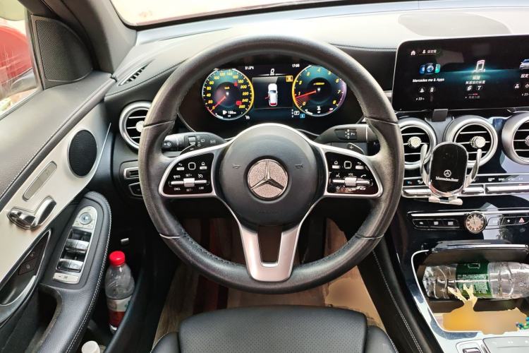 Used Mercedes-Benz GLC 2020 Facelifted GLC 260 L 4MATIC Dynamic Edition Steering Wheel