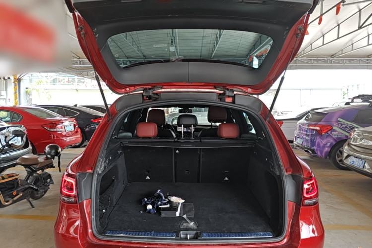 Used Mercedes-Benz GLC 2020 Facelifted GLC 260 L 4MATIC Dynamic Edition Trunk