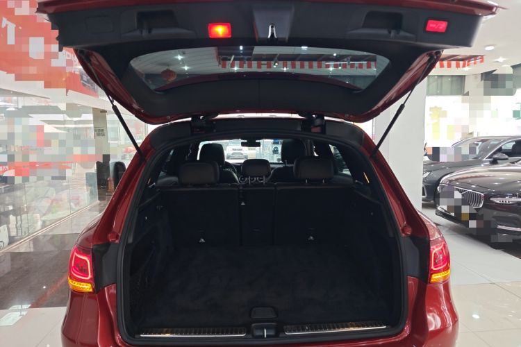 Used Mercedes-Benz GLC 2020 Facelift GLC 260 L 4MATIC Luxury Edition Trunk