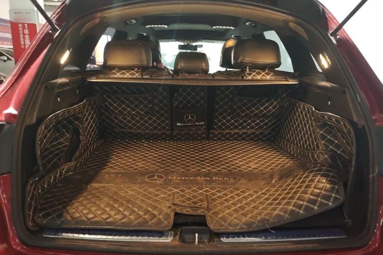 Used Mercedes-Benz GLC 2020 Facelift GLC 260 L 4MATIC Luxury Edition Trunk