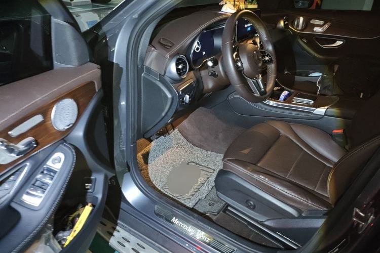 Used Mercedes-Benz GLC 2020 Facelift GLC 300 L 4MATIC Dynamic Edition Driver Seat
