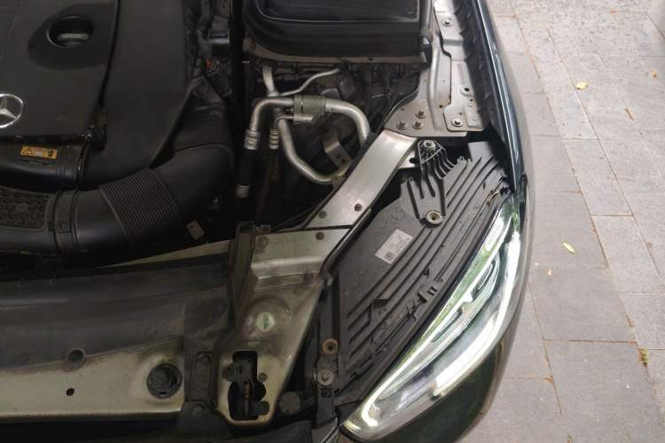Used Mercedes-Benz GLC 2020 Facelift GLC 300 L 4MATIC Dynamic Edition Engine Bay Left