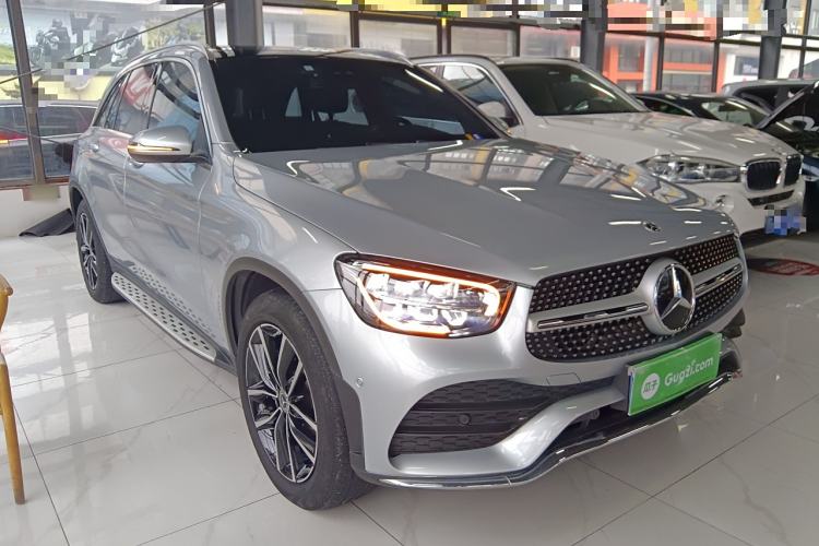 Used Mercedes-Benz GLC 2020 GLC 300 L 4MATIC Luxury Model Exterior 2