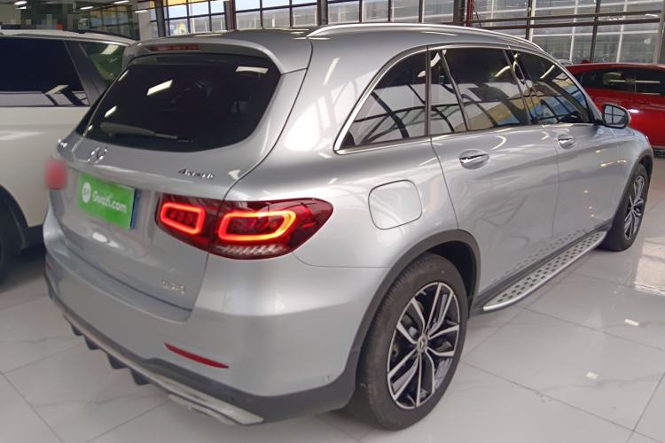 Used Mercedes-Benz GLC 2020 GLC 300 L 4MATIC Luxury Model Exterior 6