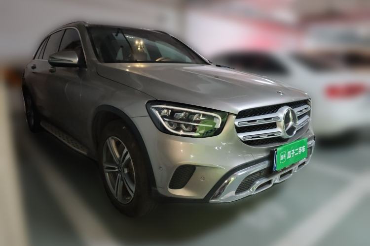 Used Mercedes-Benz GLC 2020 Facelifted GLC 260 L 4MATIC Dynamic Edition Front Right 45 Deg