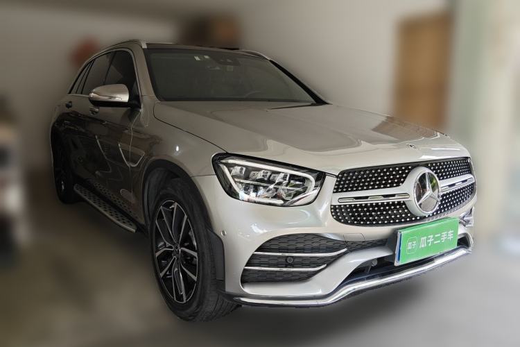 Used Mercedes-Benz GLC 2020 GLC 300 L 4MATIC Dynamic Edition Front Right 45 Deg