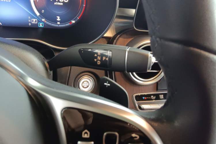 Used Mercedes-Benz GLC 2020 GLC 300 L 4MATIC Luxury Model Gear Lever