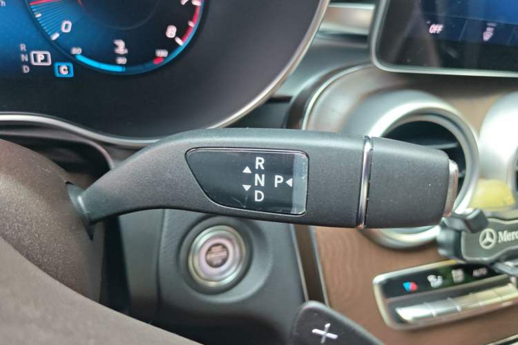 Used Mercedes-Benz GLC 2020 GLC 260 L 4MATIC Luxury Model Gear Lever