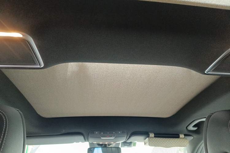 Used Mercedes-Benz GLC 2020 GLC 300 L 4MATIC Dynamic Edition Headliner
