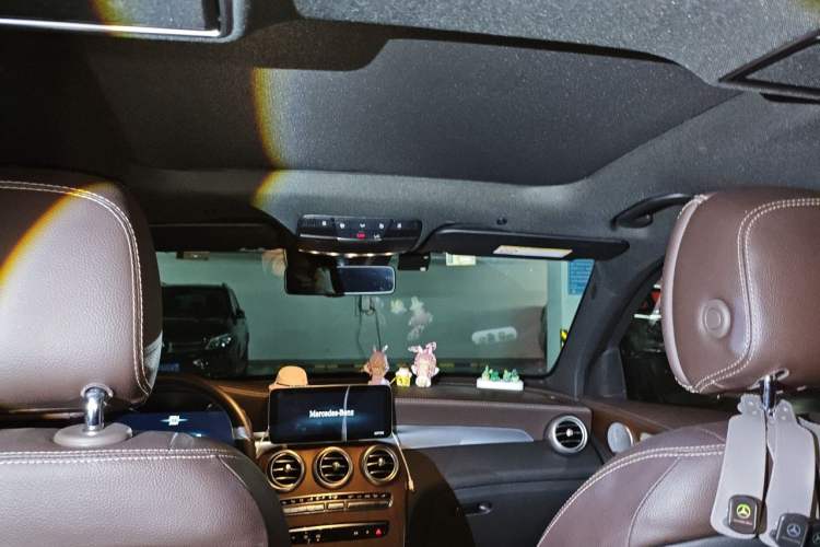 Used Mercedes-Benz GLC 2020 Facelift GLC 300 L 4MATIC Dynamic Edition Headliner