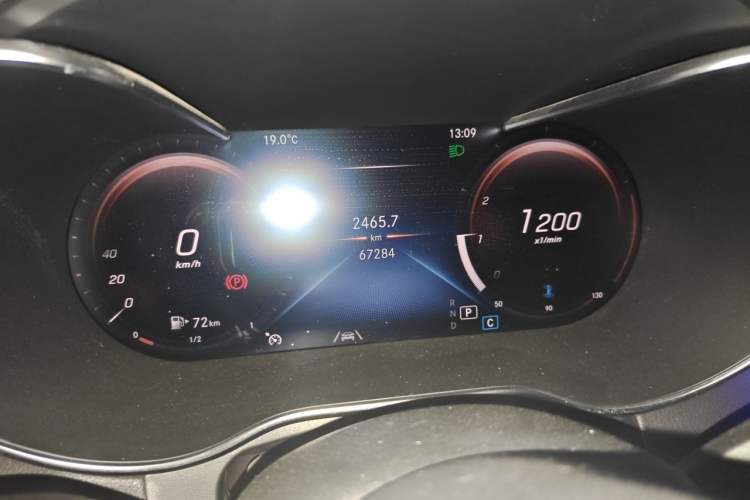Used Mercedes-Benz GLC 2020 Facelift GLC 300 L 4MATIC Dynamic Edition Instrument Cluster