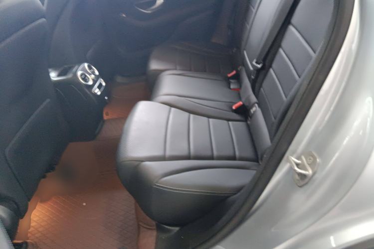Used Mercedes-Benz GLC 2020 GLC 300 L 4MATIC Luxury Model Interior 4