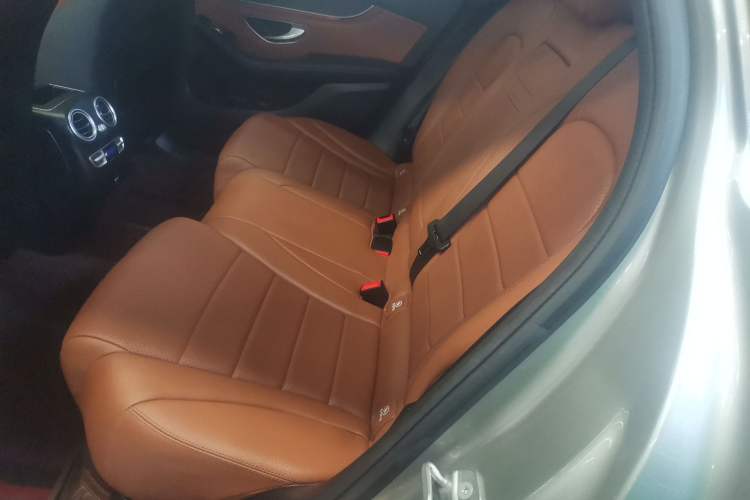 Used Mercedes-Benz GLC 2020 Facelift GLC 300 L 4MATIC Dynamic Edition Left Rear Seat