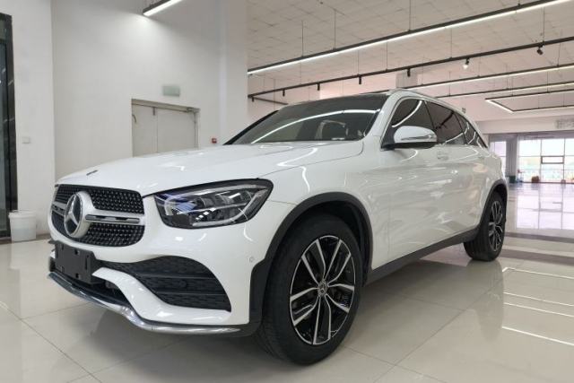 Ojetý Mercedes-Benz GLC 2020 Facelift GLC 260 L 4MATIC Luxury Edition