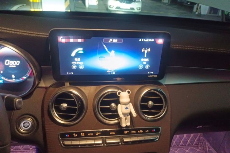Used Mercedes-Benz GLC 2020 Facelift GLC 260 L 4MATIC Luxury Edition Audio And AC Panel