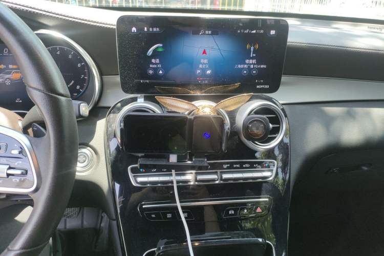 Used Mercedes-Benz GLC 2020 GLC 260 L 4MATIC Dynamic Model Audio And AC Panel