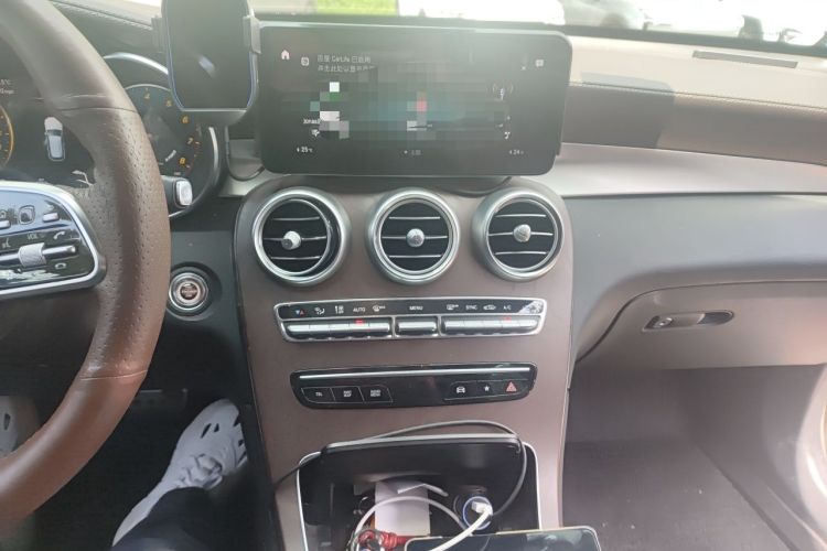 Used Mercedes-Benz GLC 2020 GLC 300 L 4MATIC Dynamic Edition Audio And AC Panel