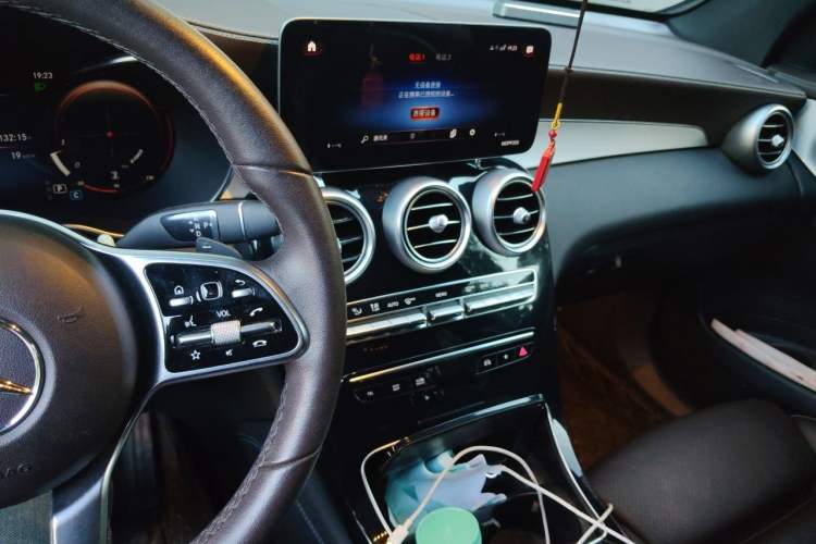 Used Mercedes-Benz GLC 2020 Facelifted GLC 260 L 4MATIC Dynamic Edition Audio And AC Panel