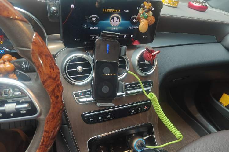 Used Mercedes-Benz GLC 2020 GLC 300 L 4MATIC Dynamic Edition Audio And AC Panel