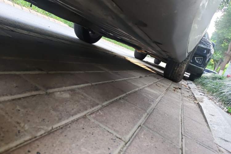 Used Mercedes-Benz GLC 2020 Facelifted GLC 260 L 4MATIC Dynamic Edition Chassis Front Left