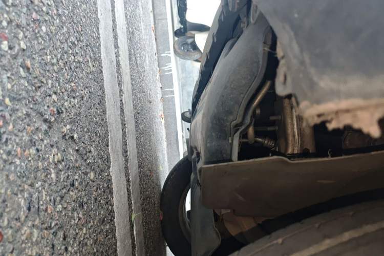 Used Mercedes-Benz GLC 2020 GLC 260 L 4MATIC Luxury Model Chassis Front Left