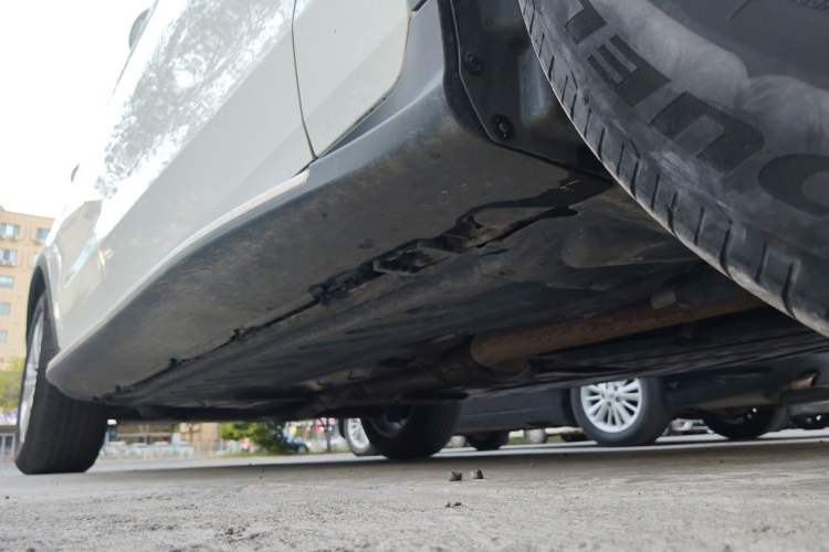 Used Mercedes-Benz GLC 2020 Facelifted GLC 260 L 4MATIC Dynamic Edition Chassis Front Right