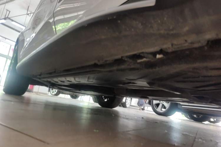 Used Mercedes-Benz GLC 2020 Facelift GLC 300 L 4MATIC Dynamic Edition Chassis Rear Left