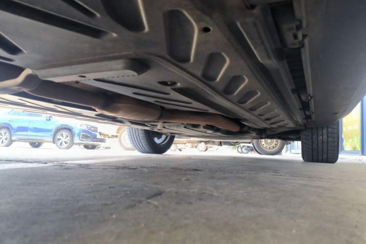 Used Mercedes-Benz GLC 2020 GLC 300 L 4MATIC Luxury Model Chassis Rear Right