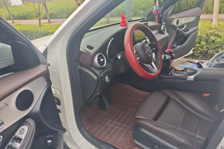 Used Mercedes-Benz GLC 2020 Facelifted GLC 260 L 4MATIC Dynamic Edition Driver Seat