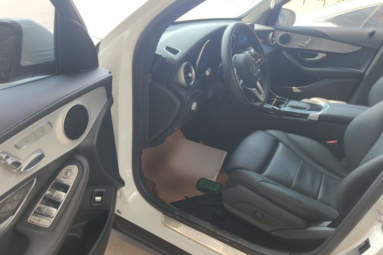 Used Mercedes-Benz GLC 2020 Facelifted GLC 260 L 4MATIC Dynamic Edition Driver Seat