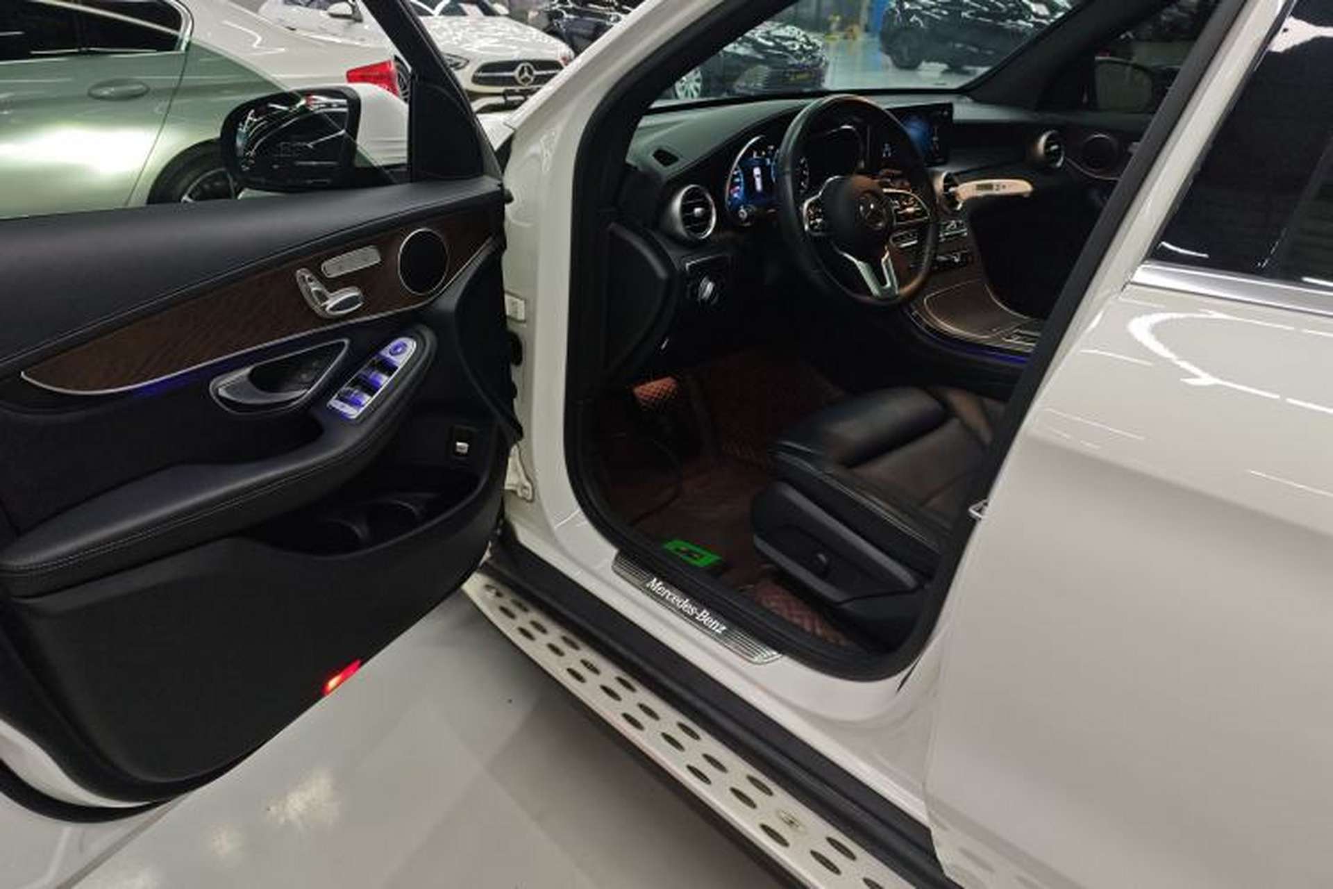 Used Mercedes-Benz GLC 2020 GLC 260 L 4MATIC Luxury Model Driver Seat