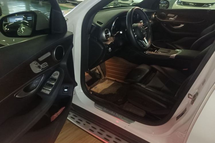 Used Mercedes-Benz GLC 2020 Facelift GLC 300 L 4MATIC Dynamic Edition Driver Seat
