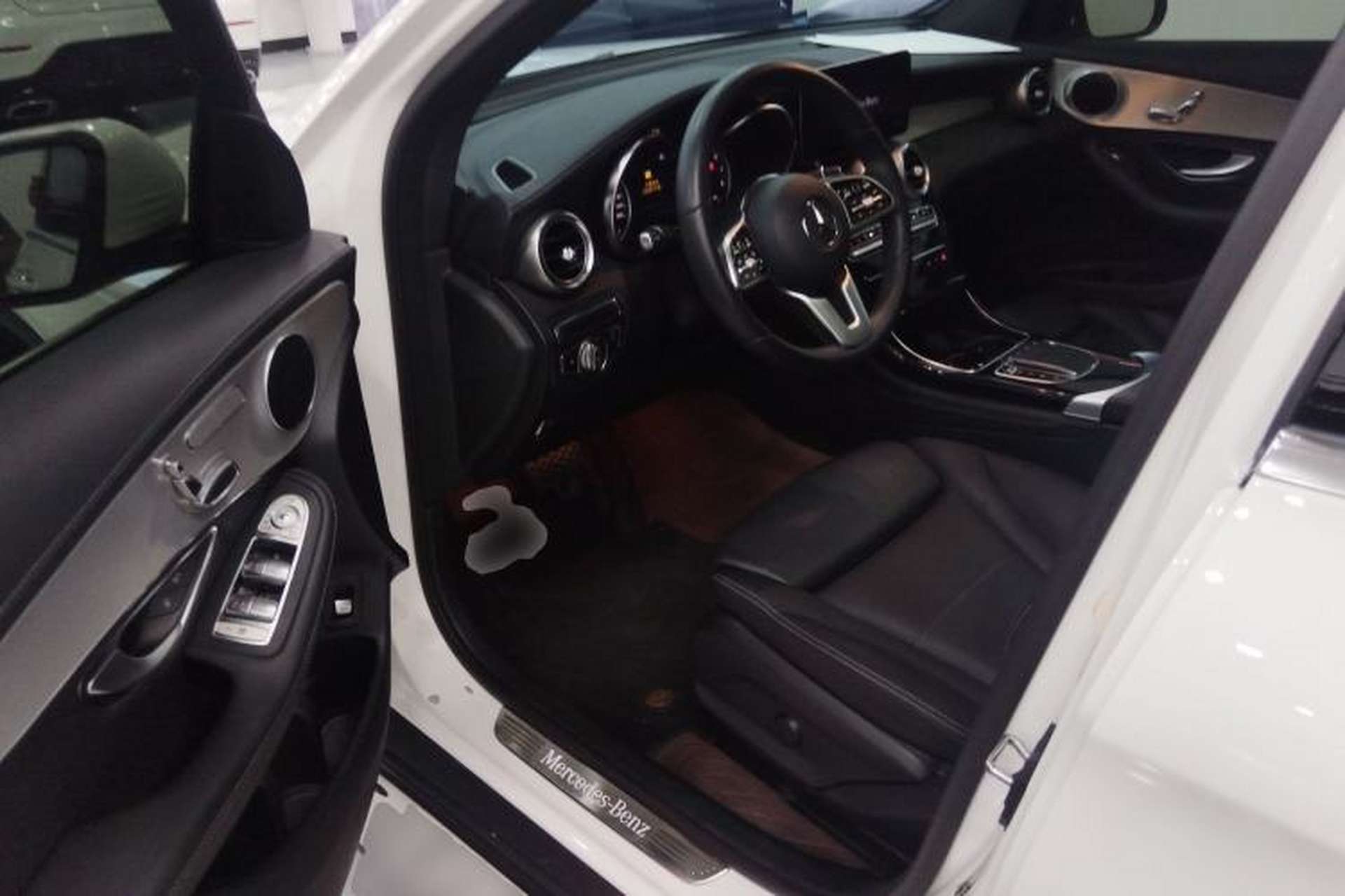 Used Mercedes-Benz GLC 2020 GLC 260 L 4MATIC Dynamic Model Driver Seat