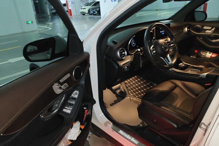 Used Mercedes-Benz GLC 2020 Facelift GLC 300 L 4MATIC Dynamic Edition Driver Seat
