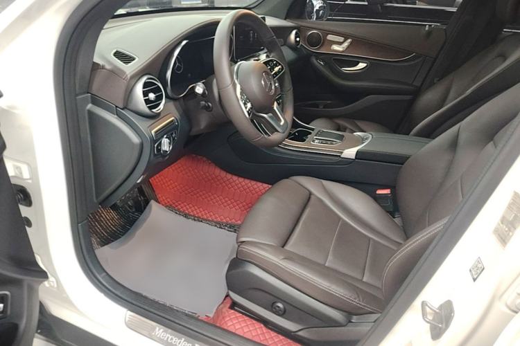 Used Mercedes-Benz GLC 2020 Facelift GLC 300 L 4MATIC Dynamic Edition Driver Seat