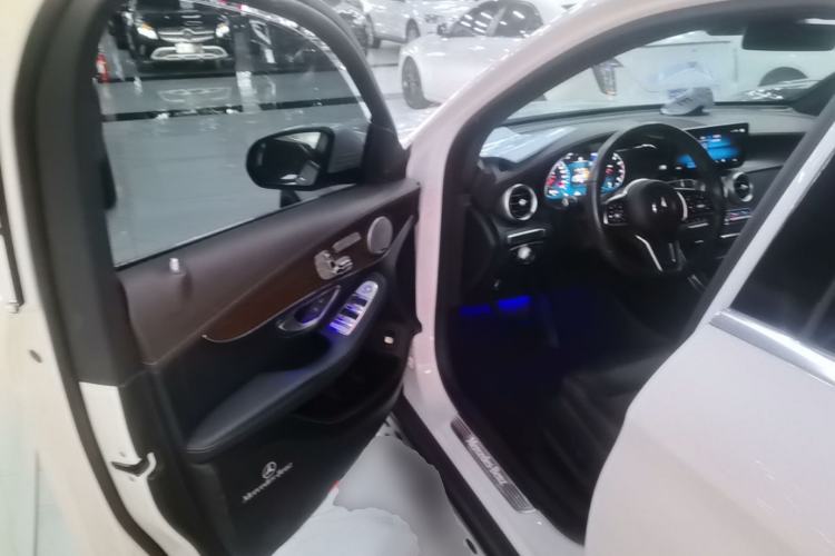Used Mercedes-Benz GLC 2020 Facelifted GLC 300 L 4MATIC AMG-Line Driver Seat